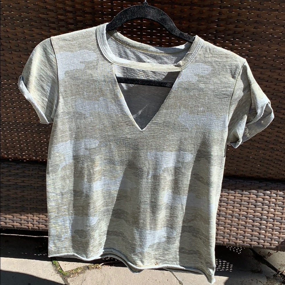 American Eagle Shirt